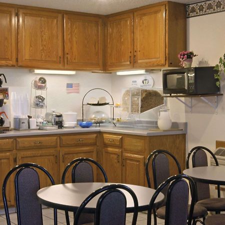 Super 8 By Wyndham Aransas Pass Ξενοδοχείο Εστιατόριο φωτογραφία